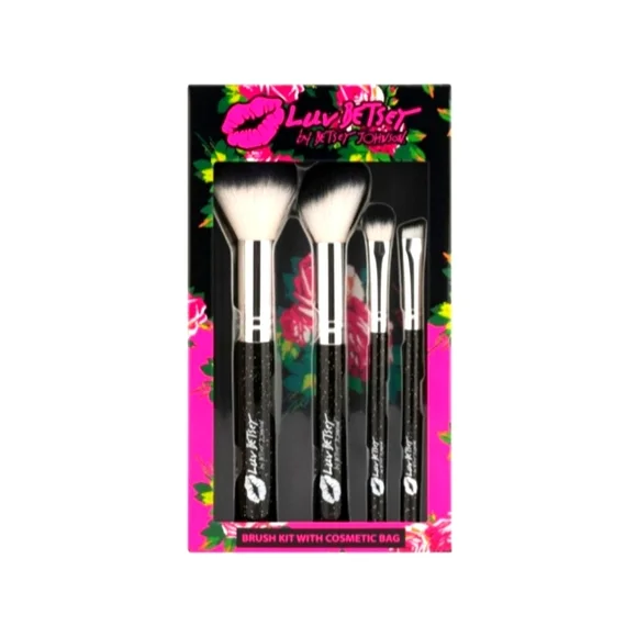 LUV BETSEY BRUSH KIT WITH COSMETIC BAG